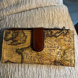 Patricia Nash Nazari Leather Wallet